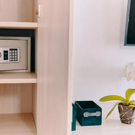 La Perla Di Mare Apartment *